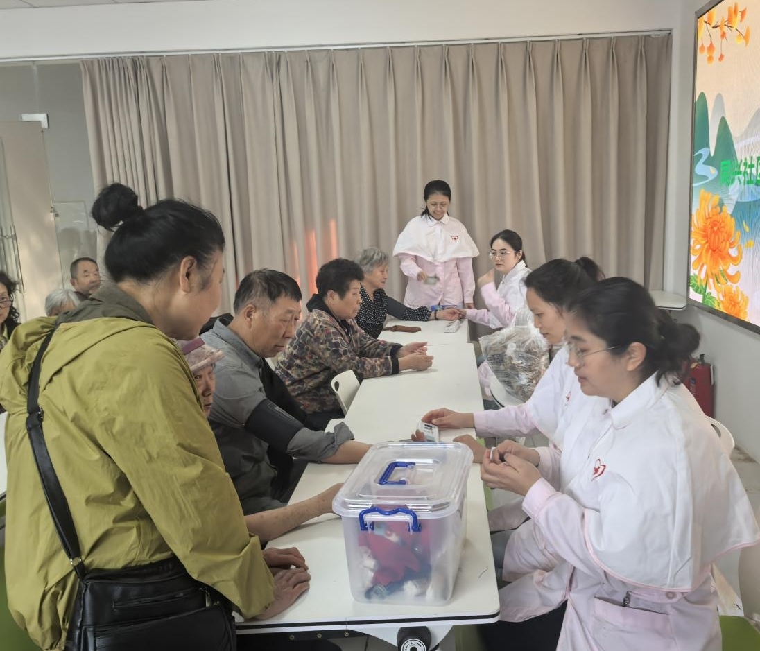 情暖重阳 科普护航——同兴社区开展重阳节敬老系列活动1.jpg