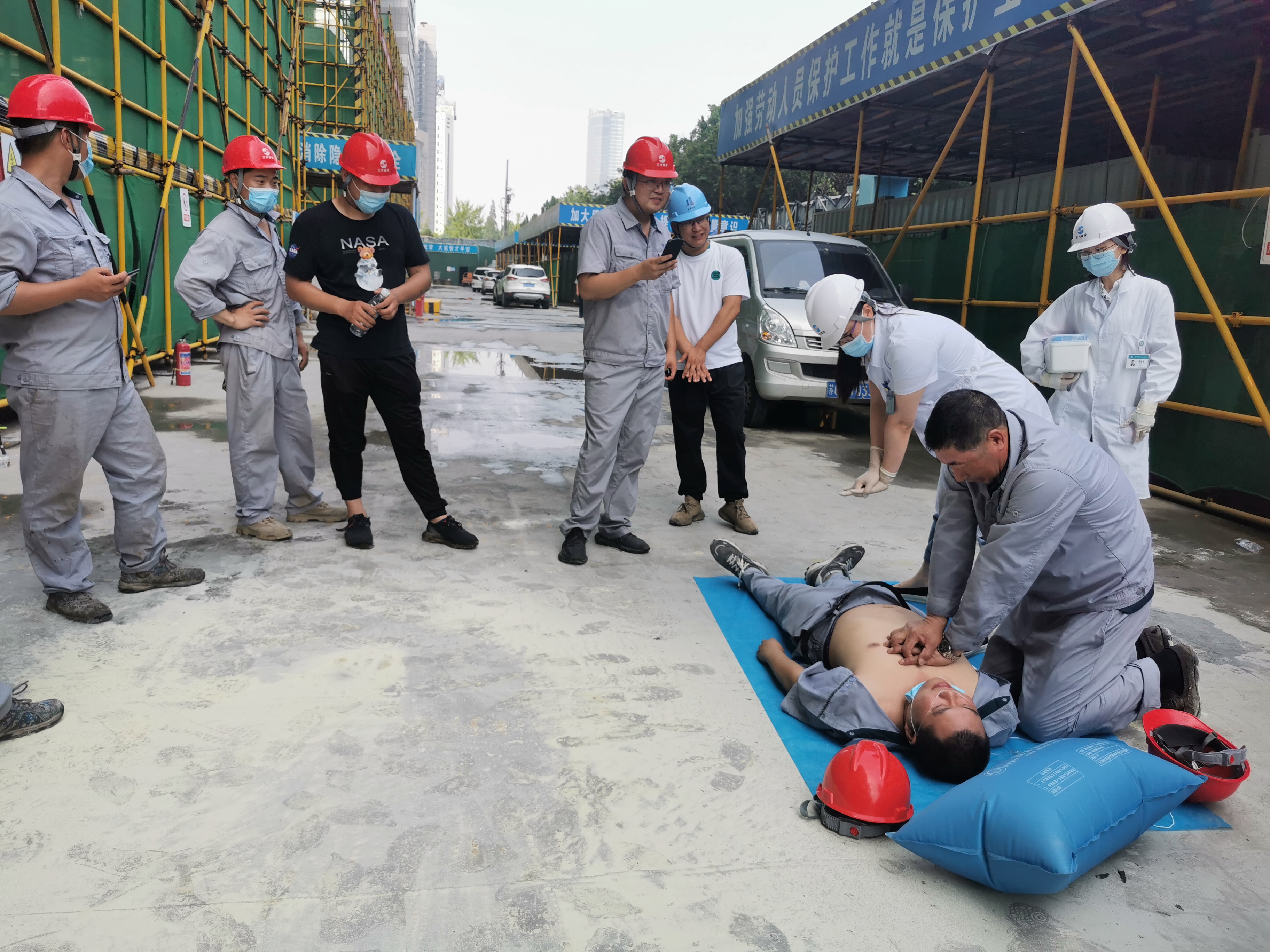 安全生产月 (1).jpg