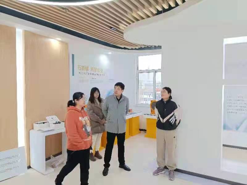 微信图片_20211209154141.jpg