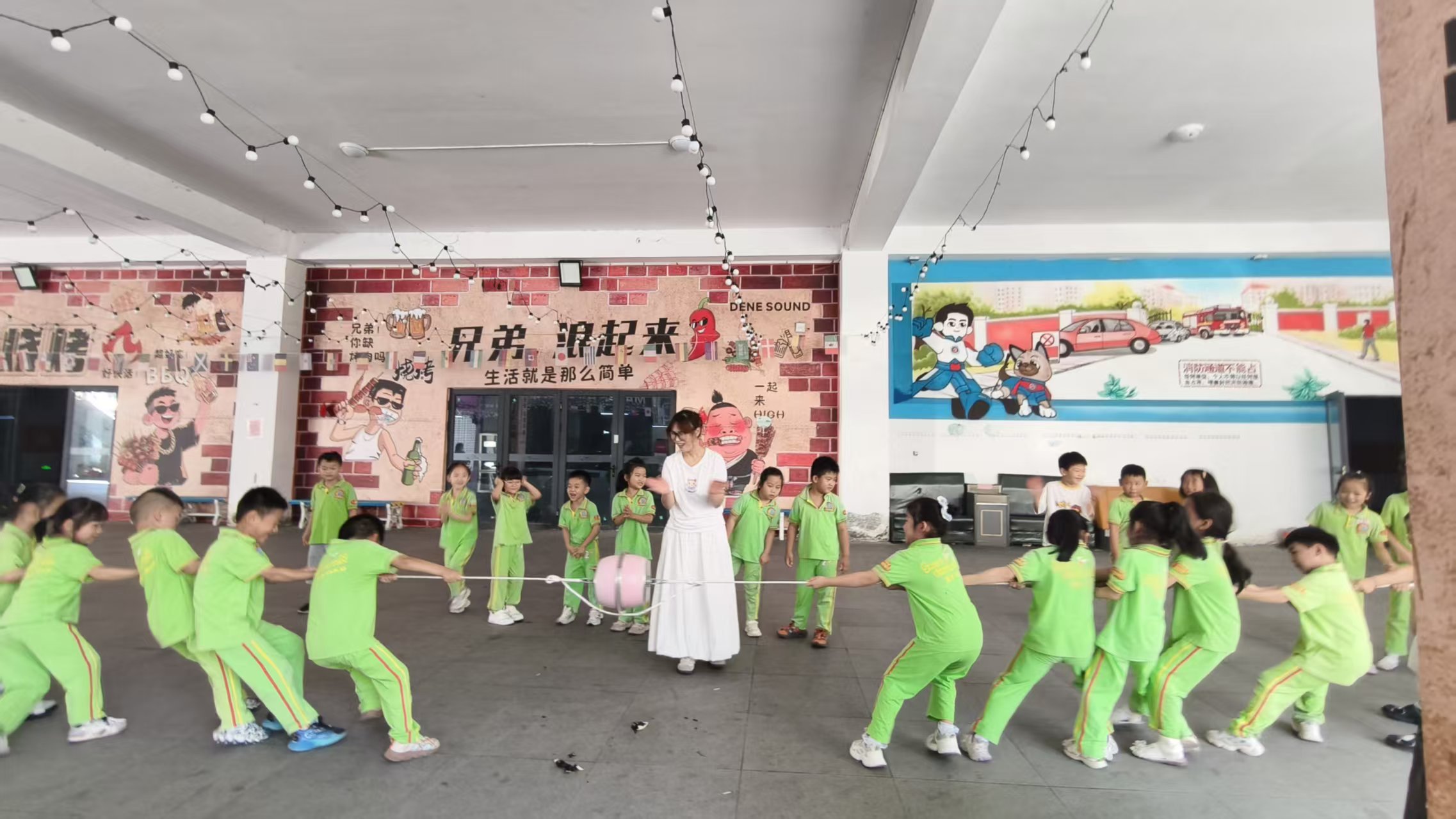 菜市社区开展暑期未成年人趣味运动会3.jpg