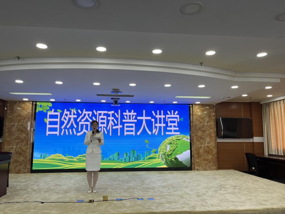 讲解展演1.jpg