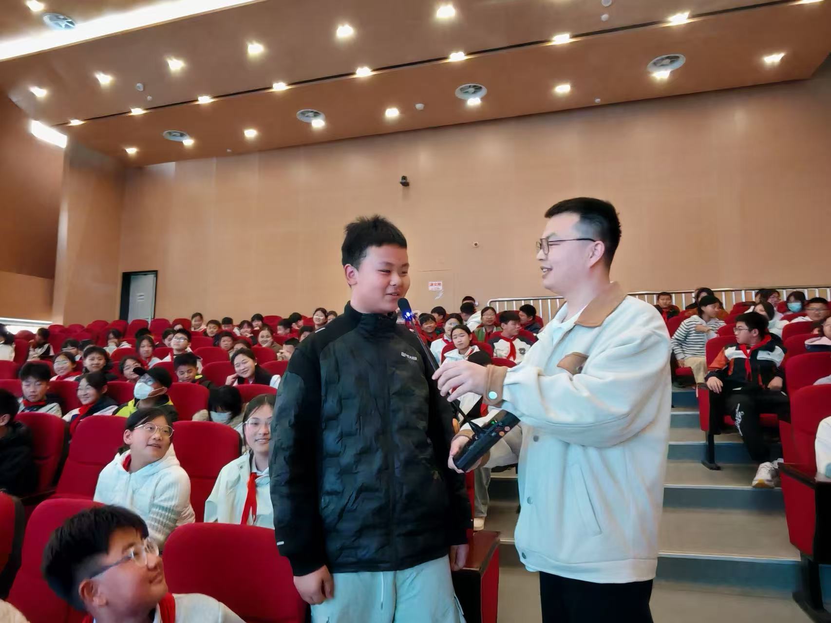图2.jpg