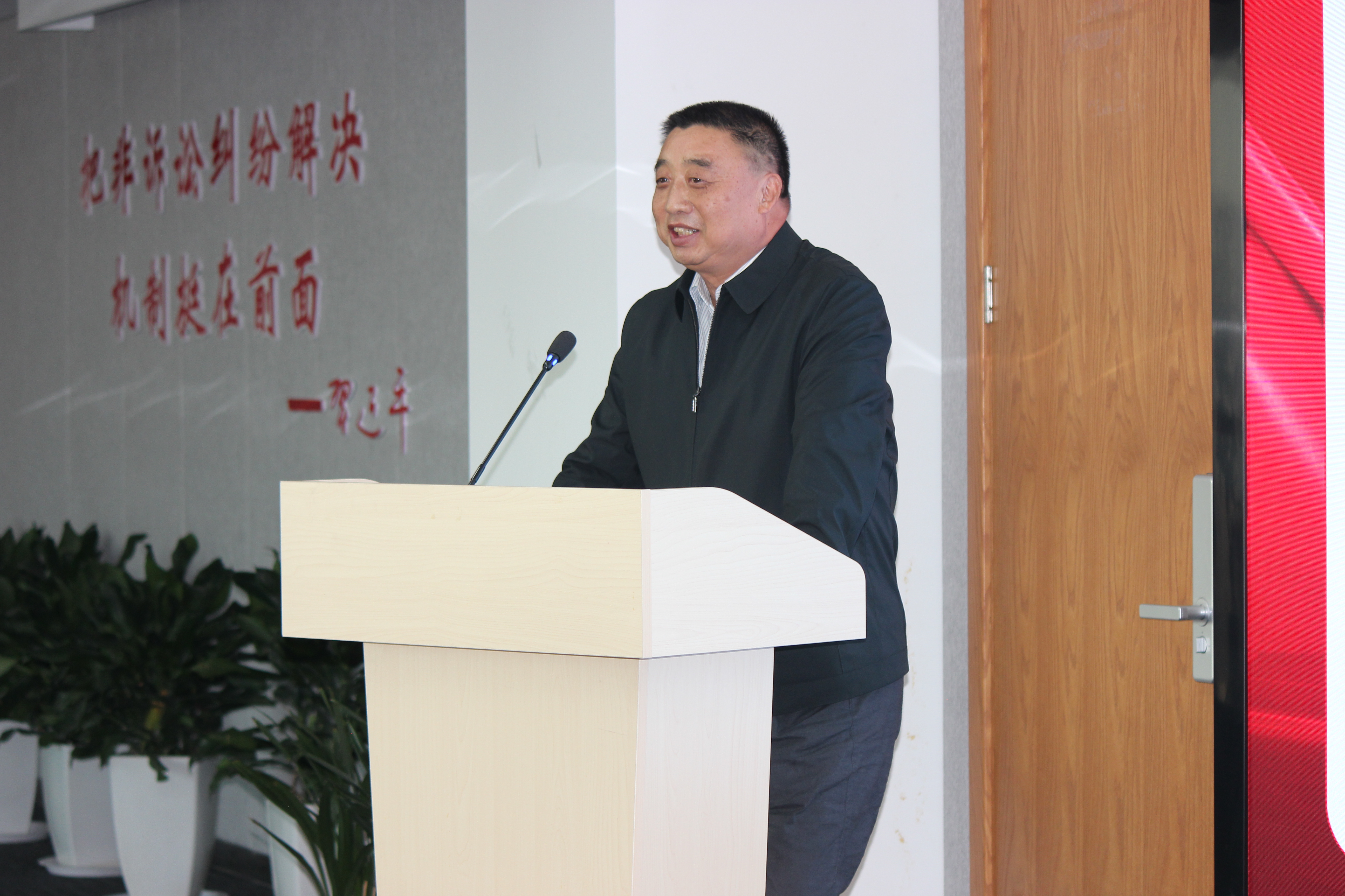 张卫民.JPG