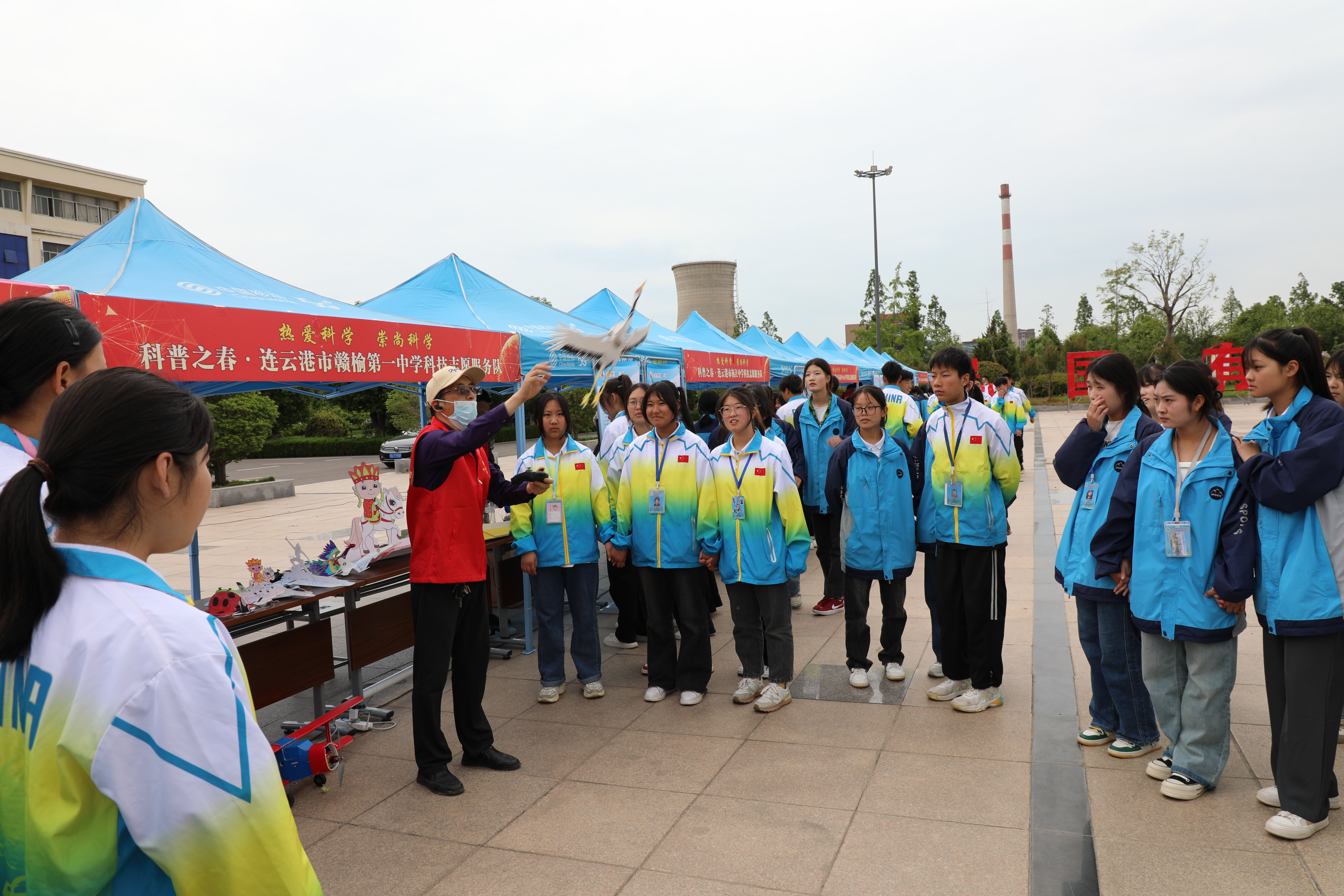 3 2023年5月24日，赣榆区在赣榆中等专业学校举行第二届“科普之春”科普月、全区中小学科技志愿服务月暨2023年全国科技周、连云港市第35届科普宣传周主场启动仪式.JPG