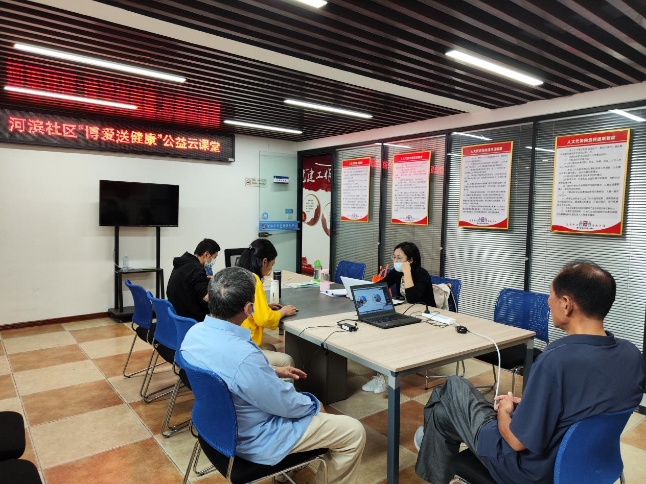 河滨社区科协开展“博爱送健康”健康科普活动.png