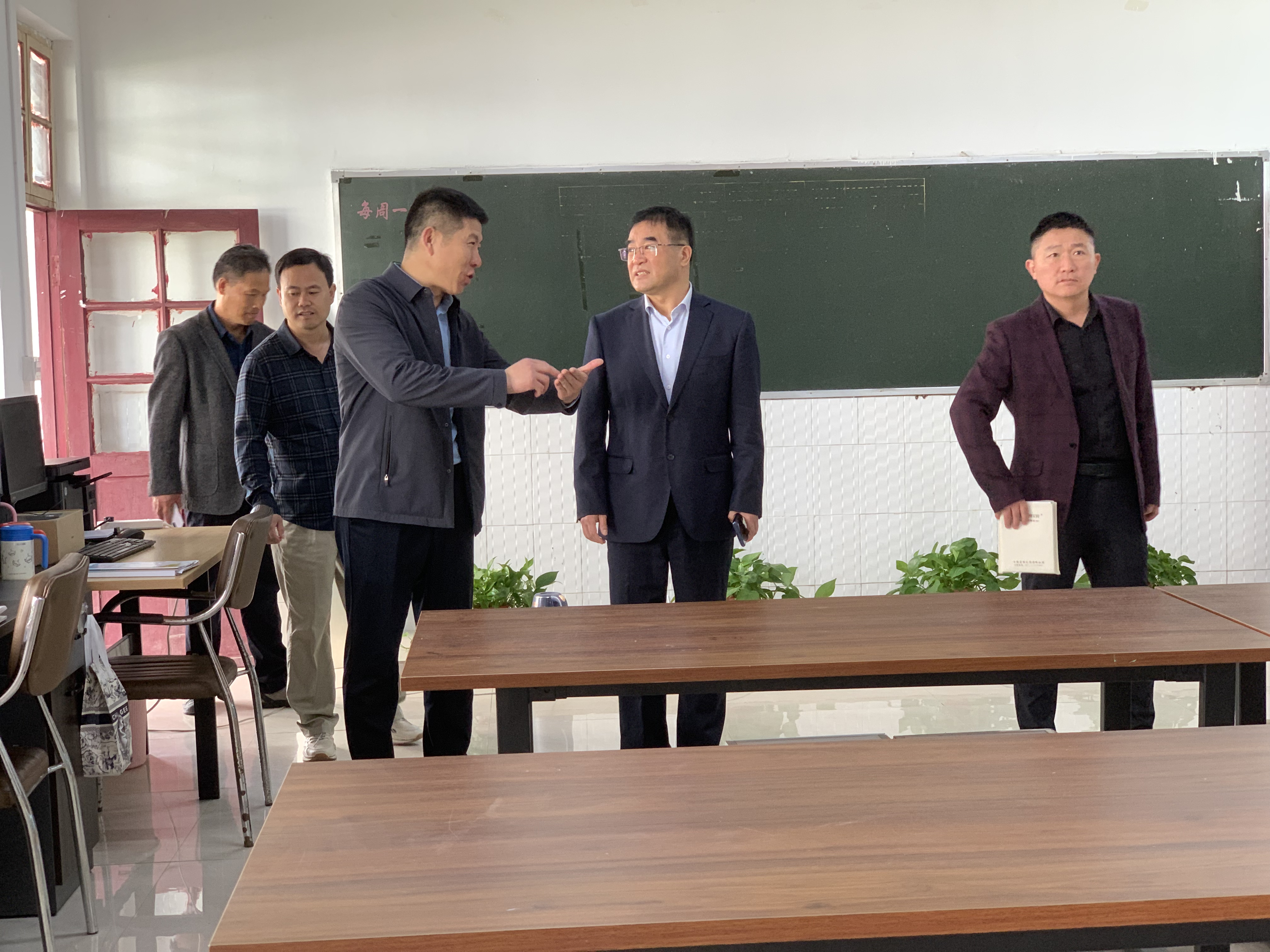 石湖.jpg