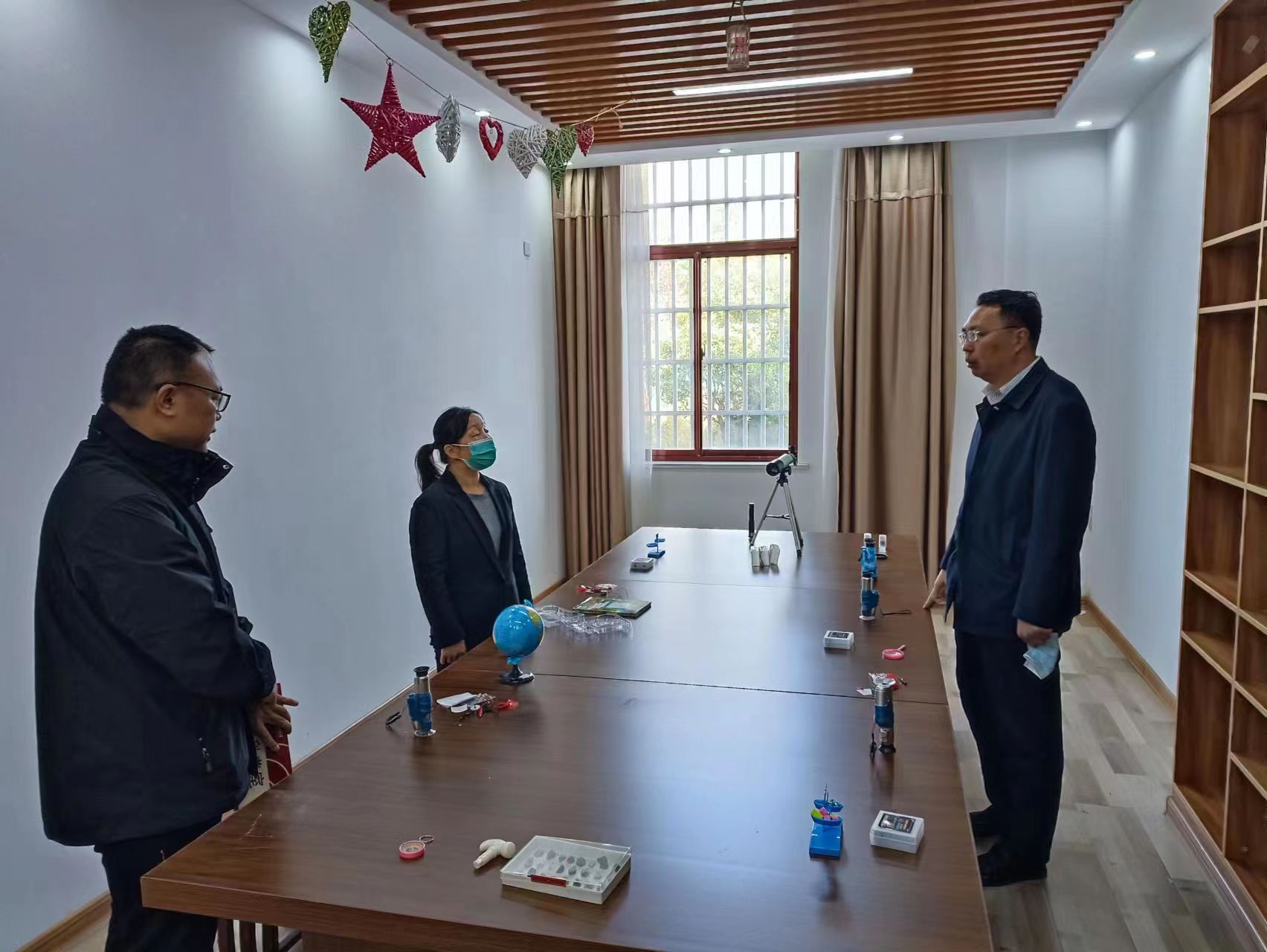 赣榆区科协调研塔山镇科普科技工作图片2 10.310002.jpg