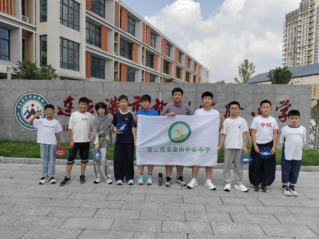 06.jpg